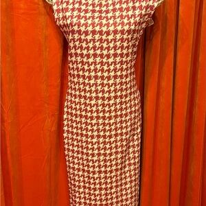 Sporty Magenta and White Houndstooth Dress